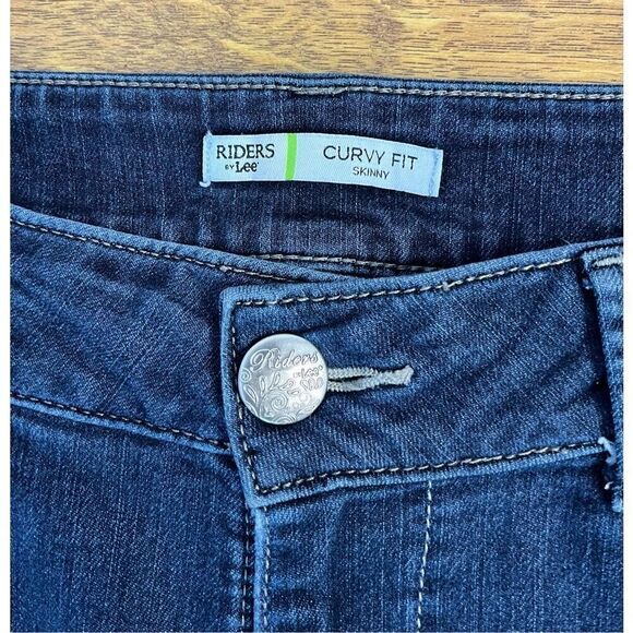 Riders by Lee Women's Size 10M Curvy Fit Midrise Skinny Blue Jeans - Picture 3 of 6
